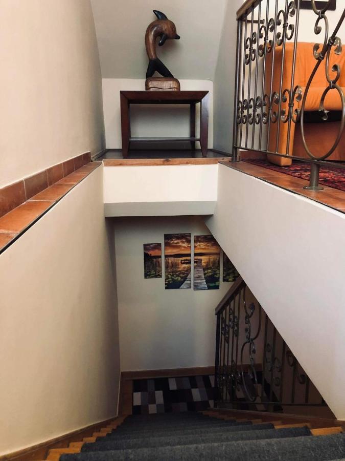 Atrium Panzio Hotel Esztergom Bagian luar foto