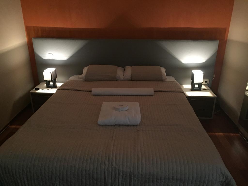 Atrium Panzio Hotel Esztergom Bagian luar foto